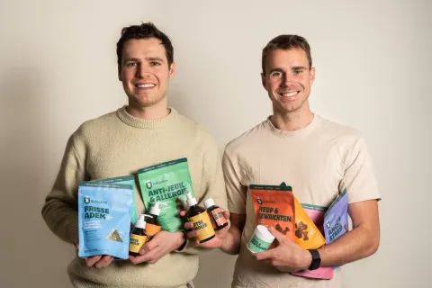 Bobiotics oprichters met producten